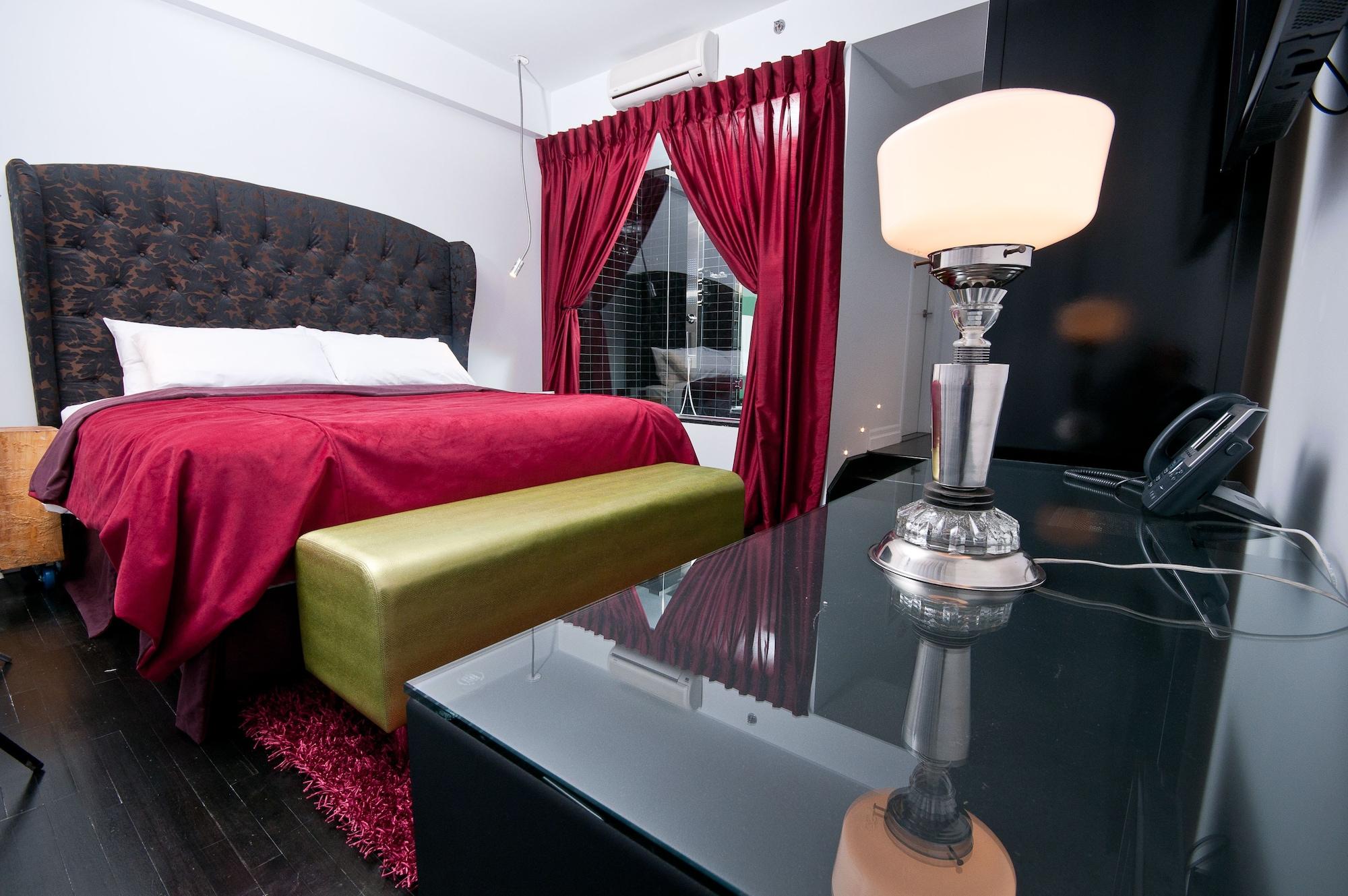 Hotel Chez Swann 4*